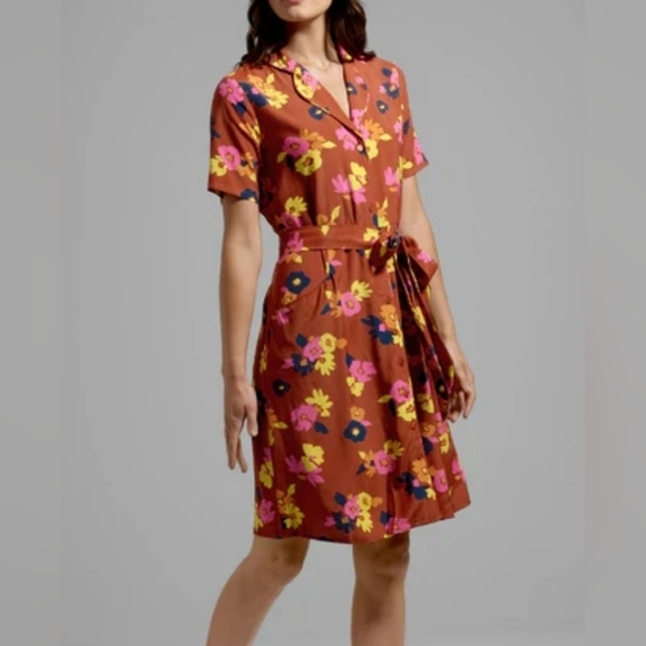 Modcloth | Going Out and About Shirt Dress - Picture 1 of 10
